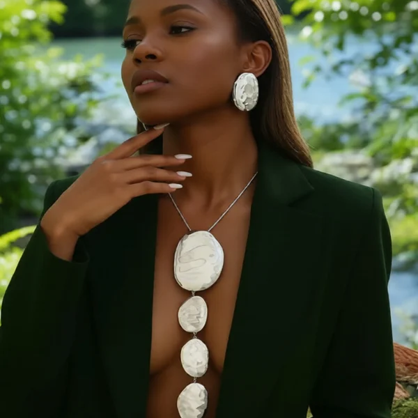 Ensemble de bijoux argentés