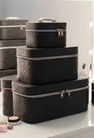 Valise de maquillage et de bijoux (Copie)